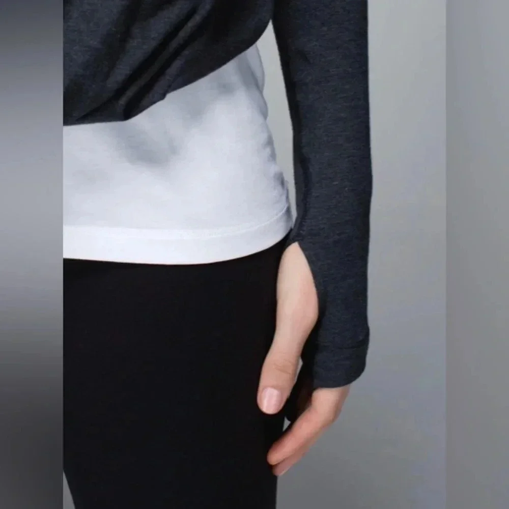 Lululemon Sweater Women’s 4 Iconic Wrap Gray